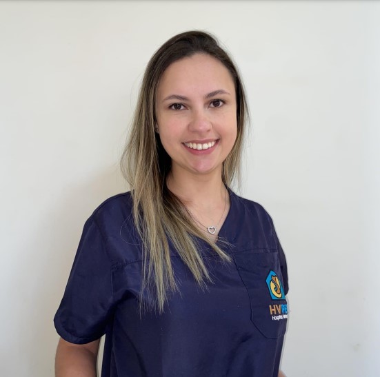 Dra. Danielle Menegussi — Clínica Médica e Anestesia no HVPET Londrina