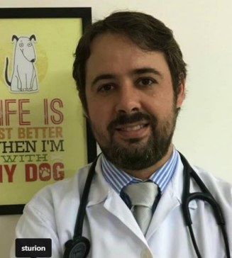 Prof. Dr. Marco Aurélio T. Sturion — Diretor Clínico e Cirúrgico do HVPET Londrina